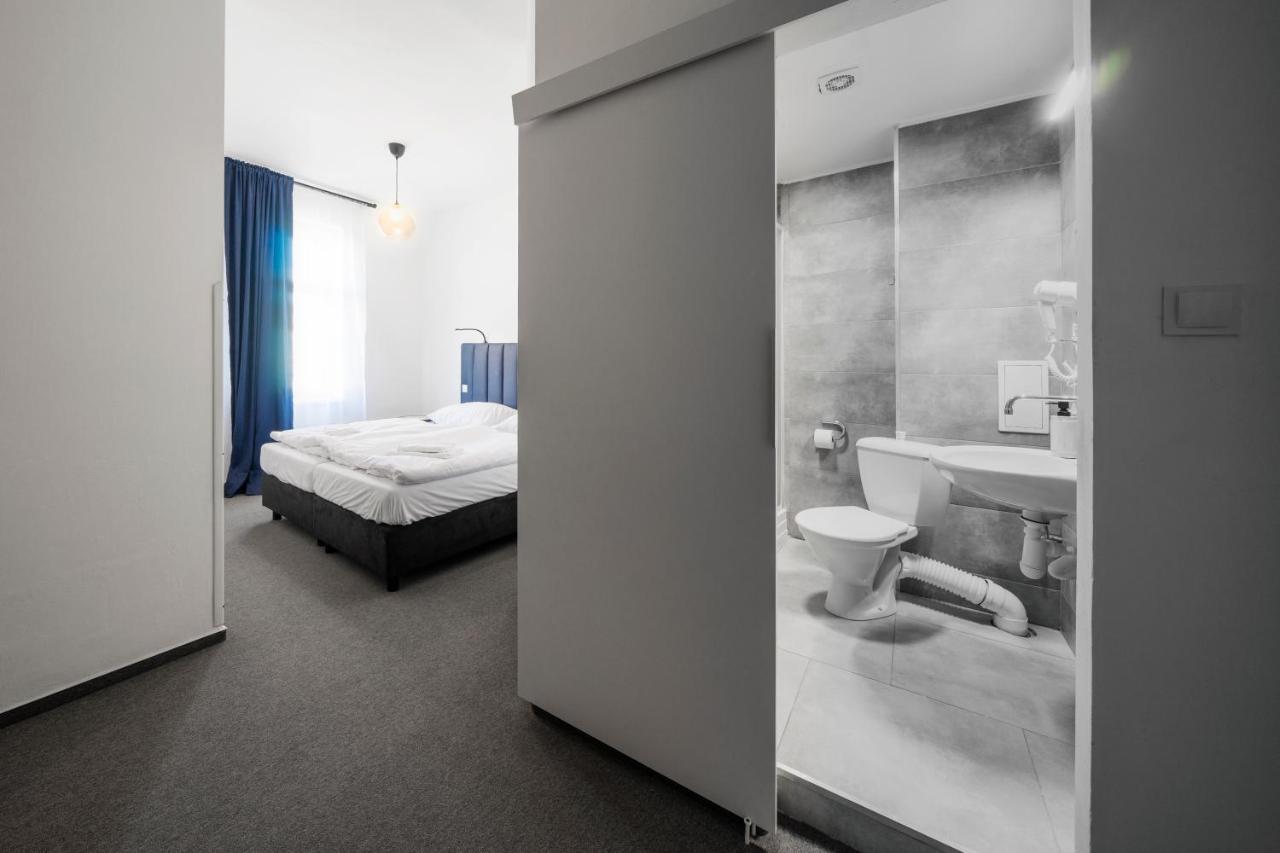 Hotel Bayer Plzen Luaran gambar